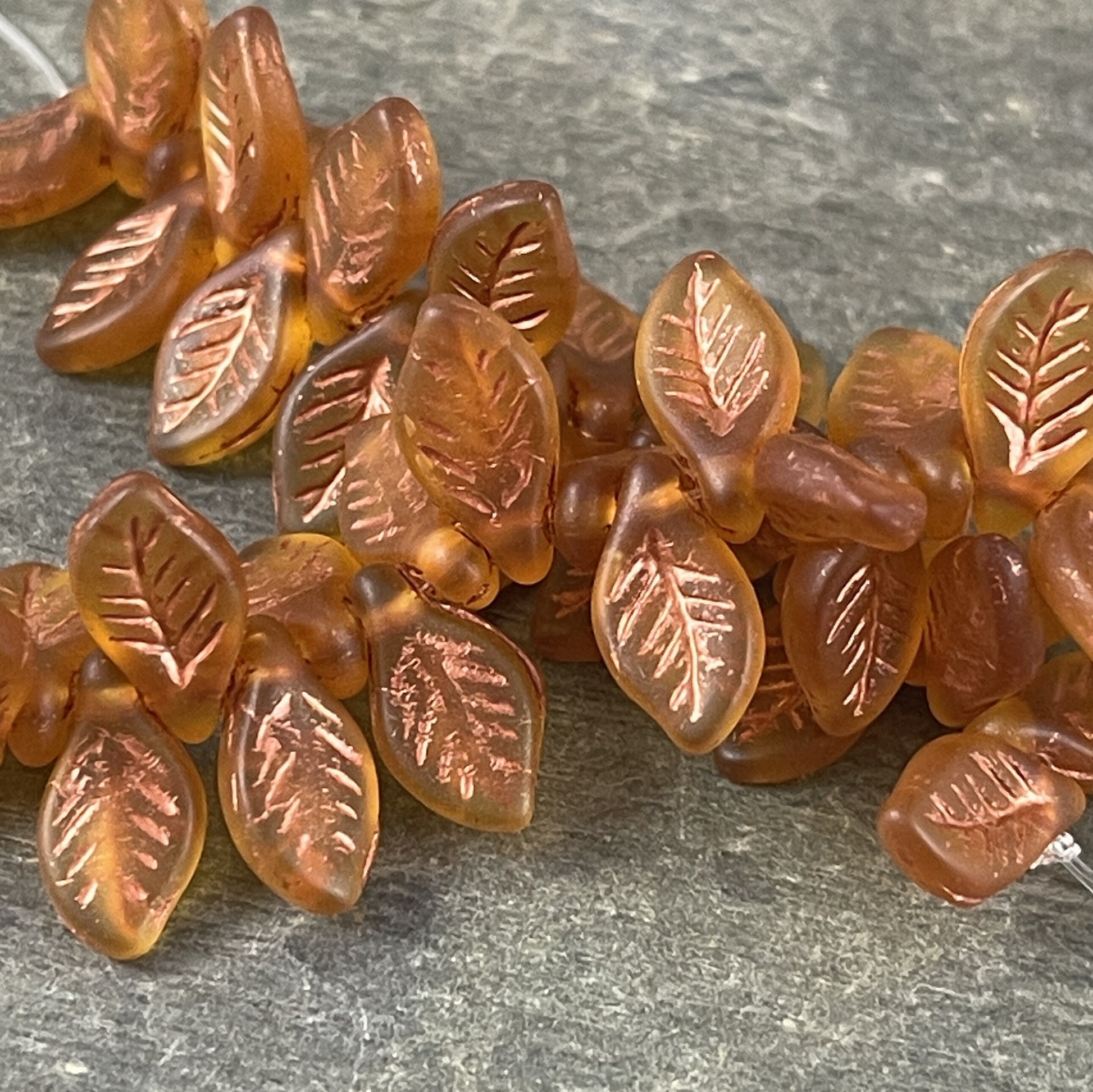 Briolette Leaf Beads ~ 12x6mm Leaf Bead ~ Czech Glass Beads ~ Orange Leaf Bead (Bay19) * 20 Beads