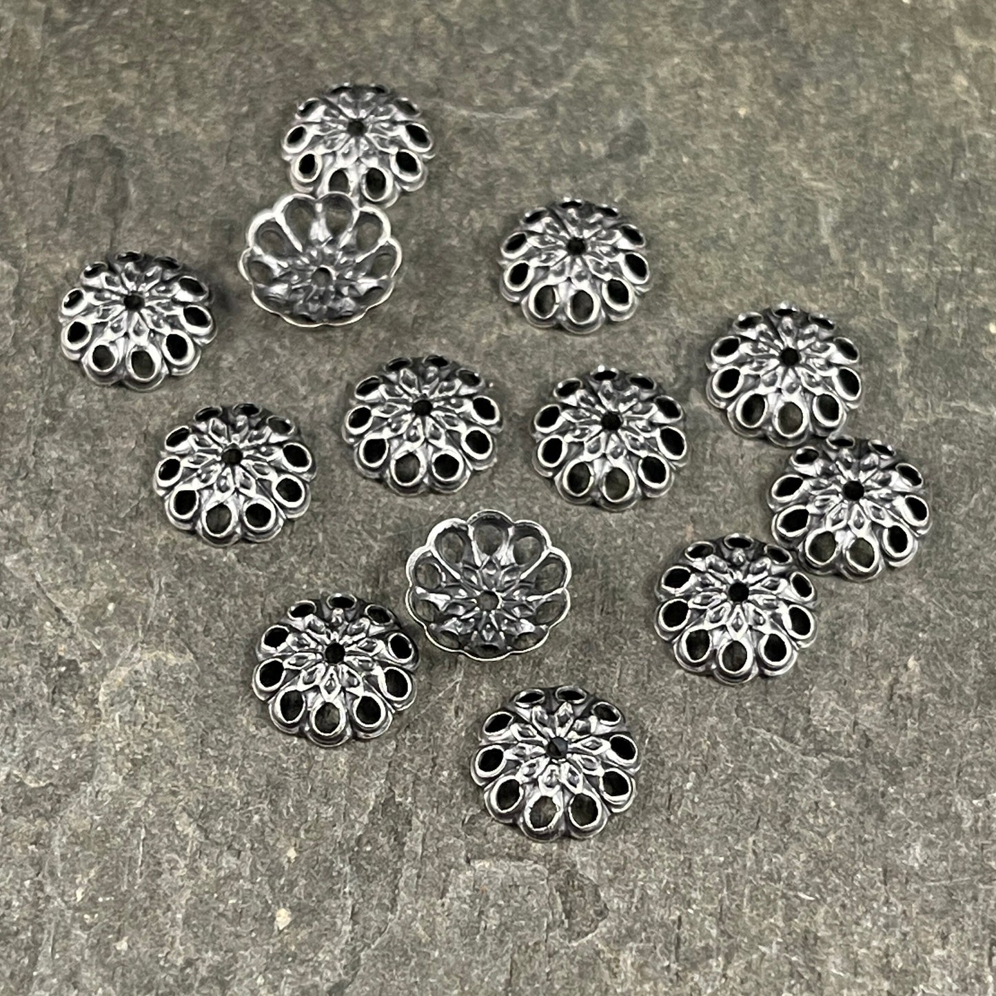 8mm Silver Bead Caps Filigree Bead Caps Low Profile Lacy Bead Caps Antiqued Silver Plated Brass Bead Caps (BC-5634) * Qty. 30