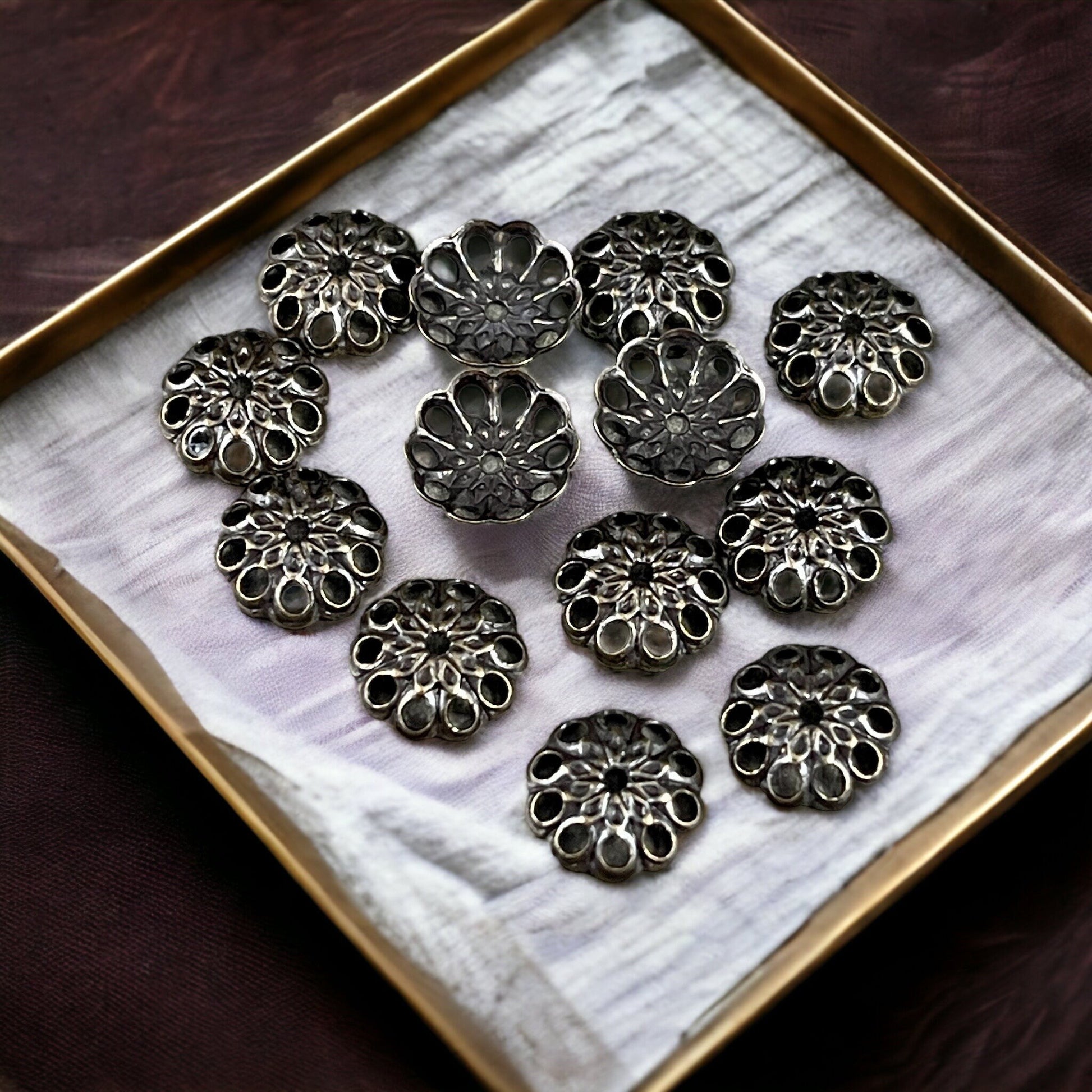 8mm Bronze Bead Caps Filigree Bead Caps Low Profile Lacy Bead Caps Antiqued Brass Bead Caps (BC-5636) * Qty. 30