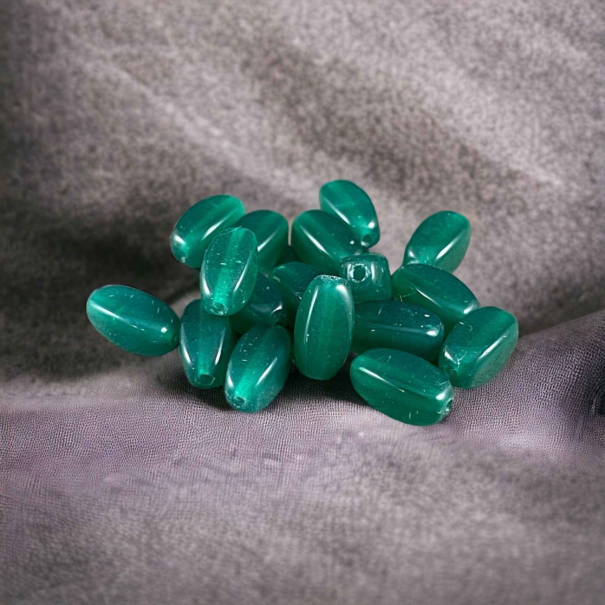 Emerald Green Opaline Czech Glass Beads ~ 10x5mm Rice Oval Glass Beads ~ Milky Dark Green Oval (RJ-2154) * Qty. 20