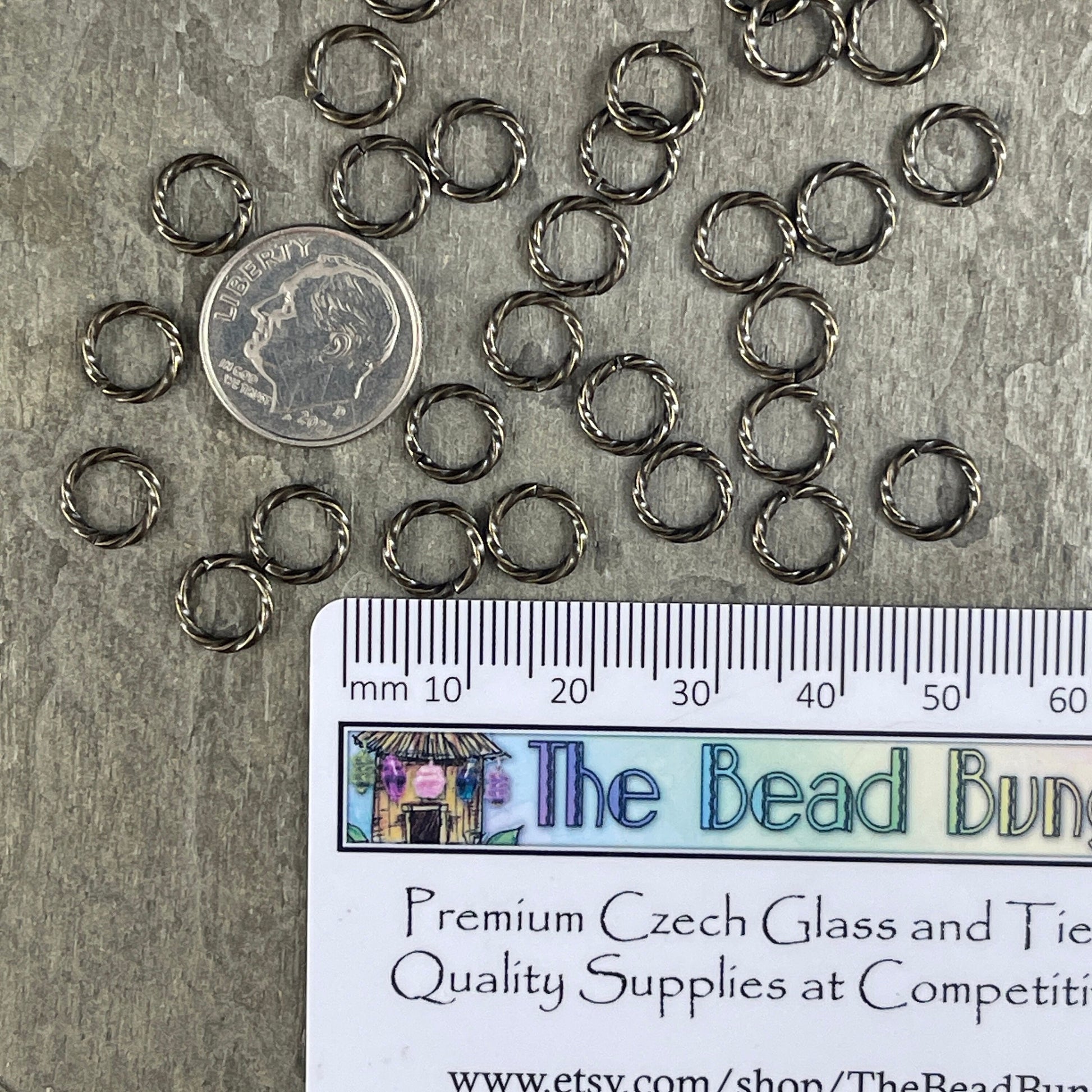 8mm Twisted Jumprings ~ Antiqued Brass 16 gauge Decorative Open Jump Rings (FMG/5032) * Choose 50 or 100