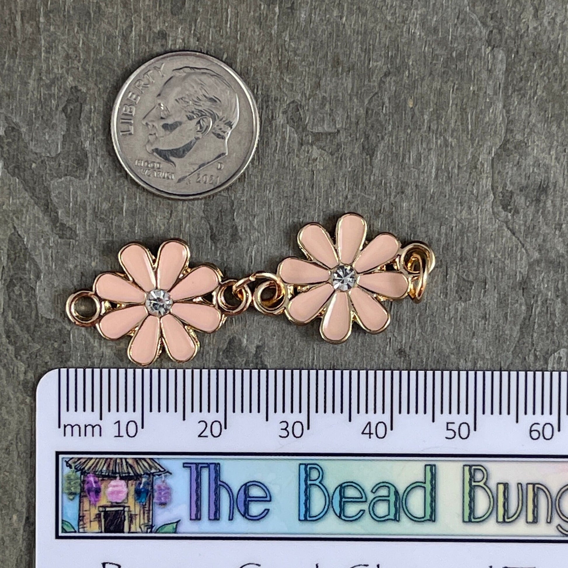 Enamel Floral Connector Pink Flower Links ~ Pale Peachy Pink and Gold 15x22mm Pink Daisy Connector (1512-9547) * Set of 2