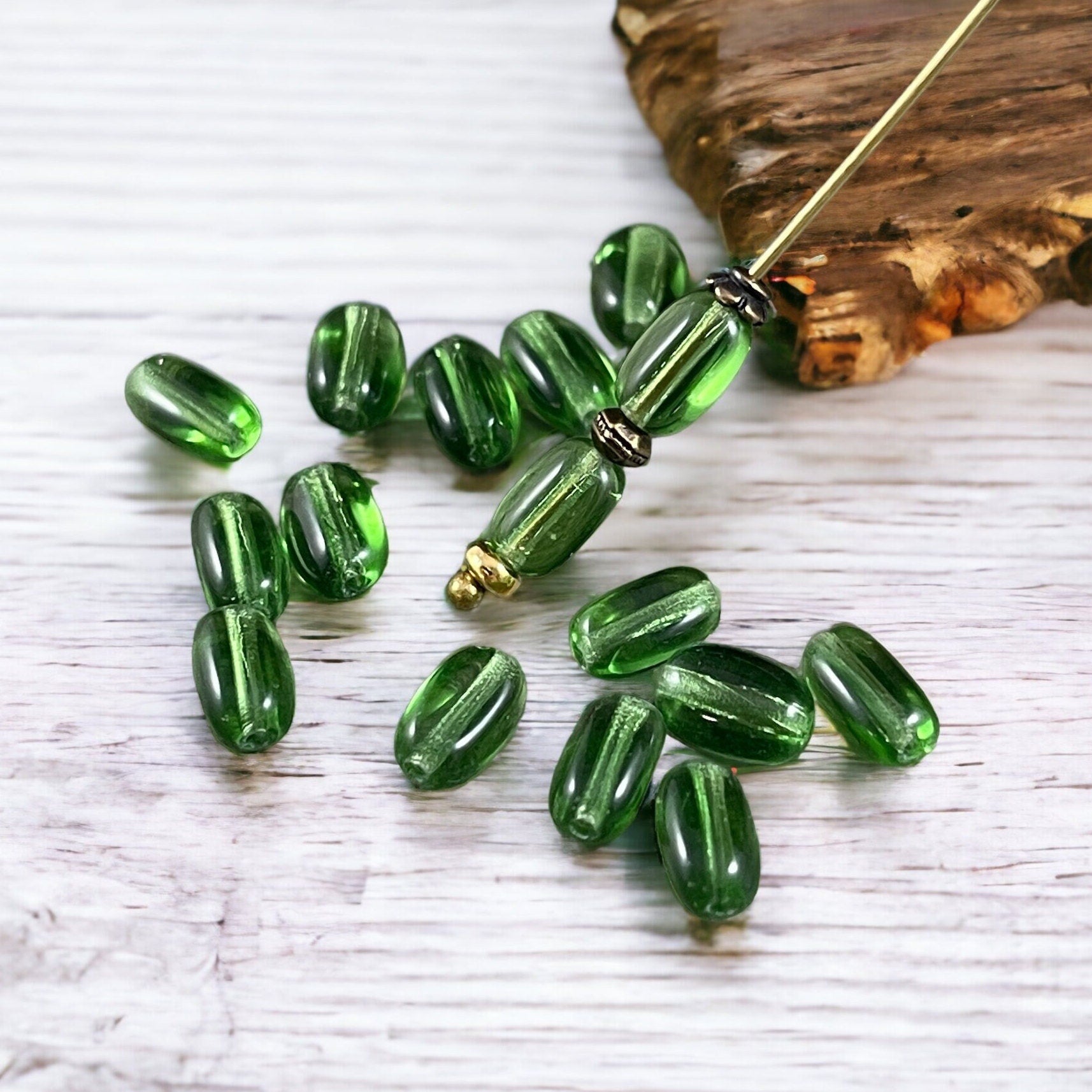 Tourmaline Green Czech Glass Beads ~ 7x5mm Transparent Green Small Oval Rice Bead (RJ-2157) * Qty. 25