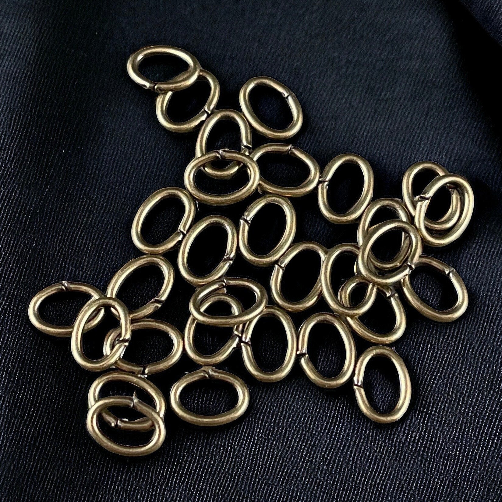 7x5mm Oval Shape Jump Rings, 18g Brass Jump Rings, Antiqued Brass Open Jump Rings (FMG/5160) * Qty. 100